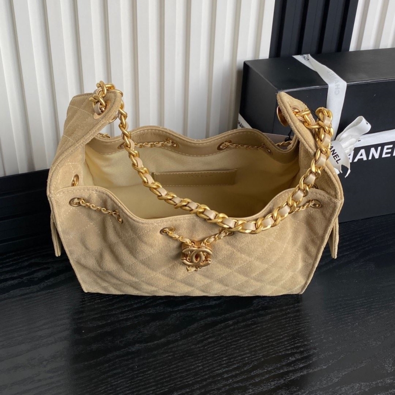 Ch**el bucket bags
